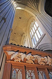 Wood carving by; http://www.beckfordsartworks.co.uk/